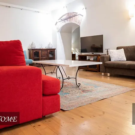 Rustic Home, Gildi Str Appartement *